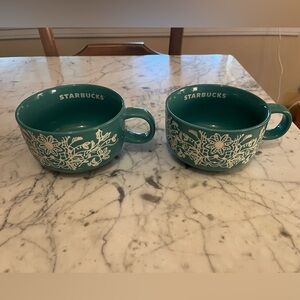 Starbucks 2022 holiday floral lace 16 oz mugs, turquoise, set of two, new